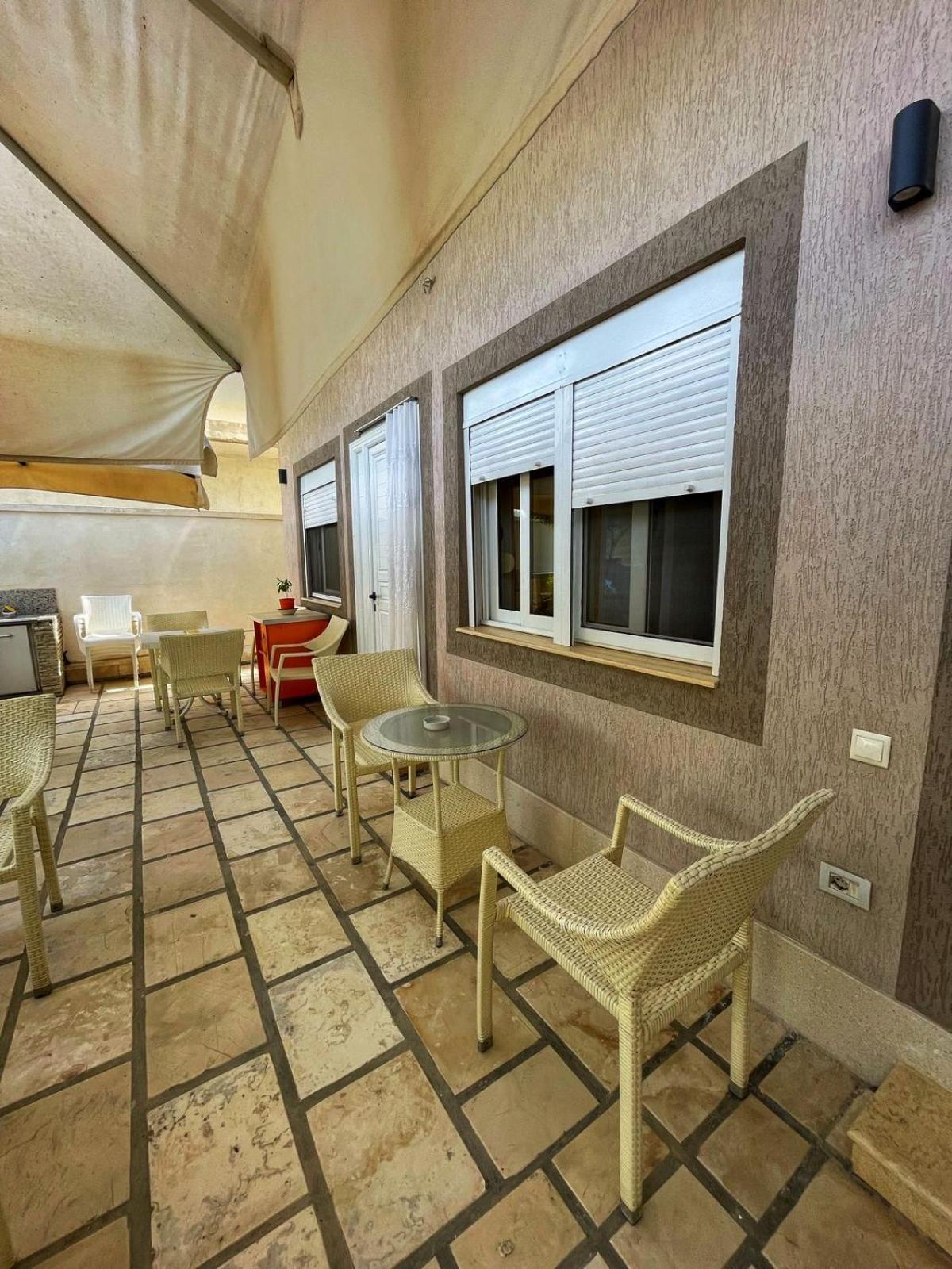 Villa Roel 1 Apartments Nr 88 Vlore Bagian luar foto