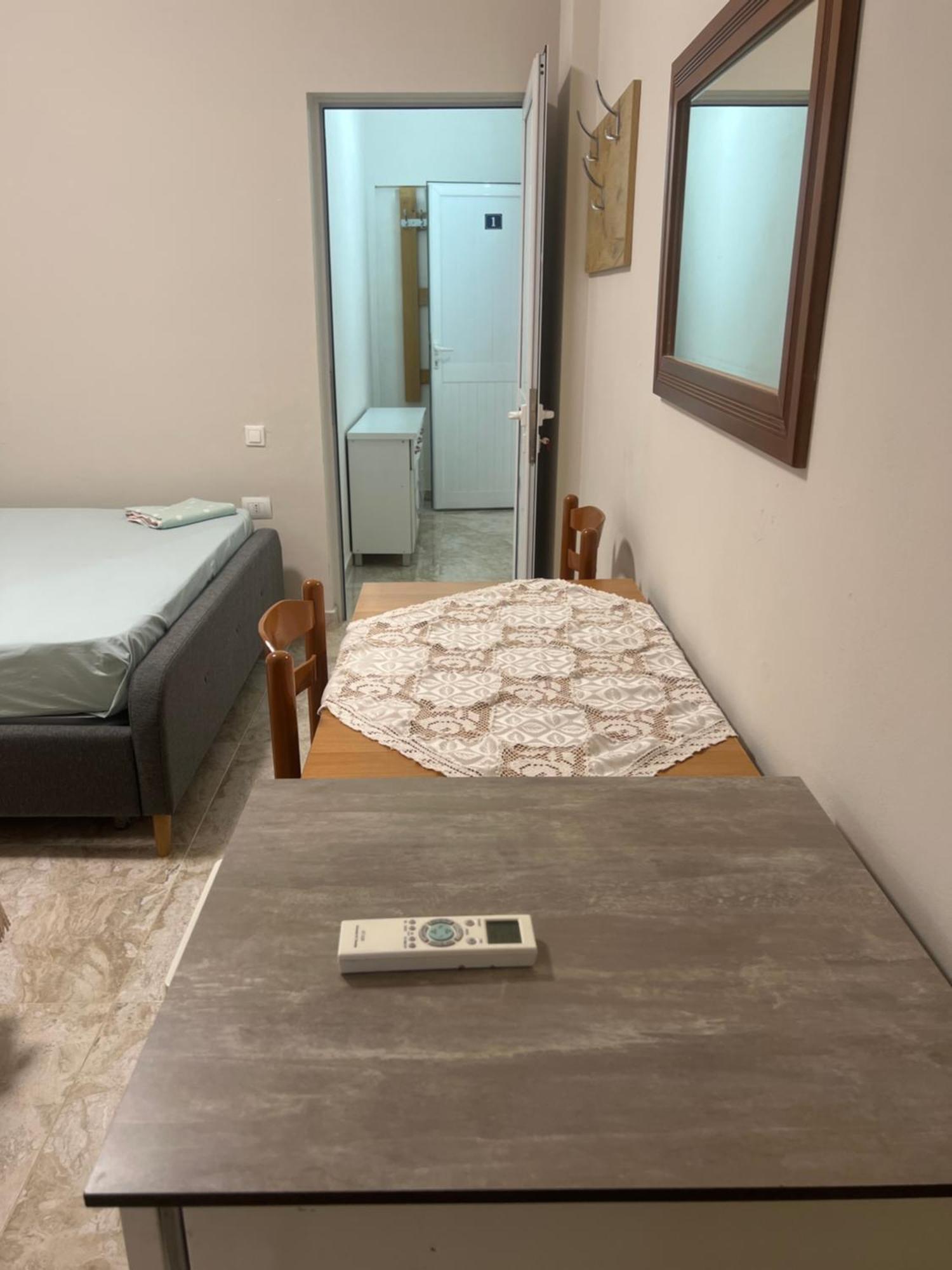 Villa Roel 1 Apartments Nr 88 Vlore Bagian luar foto