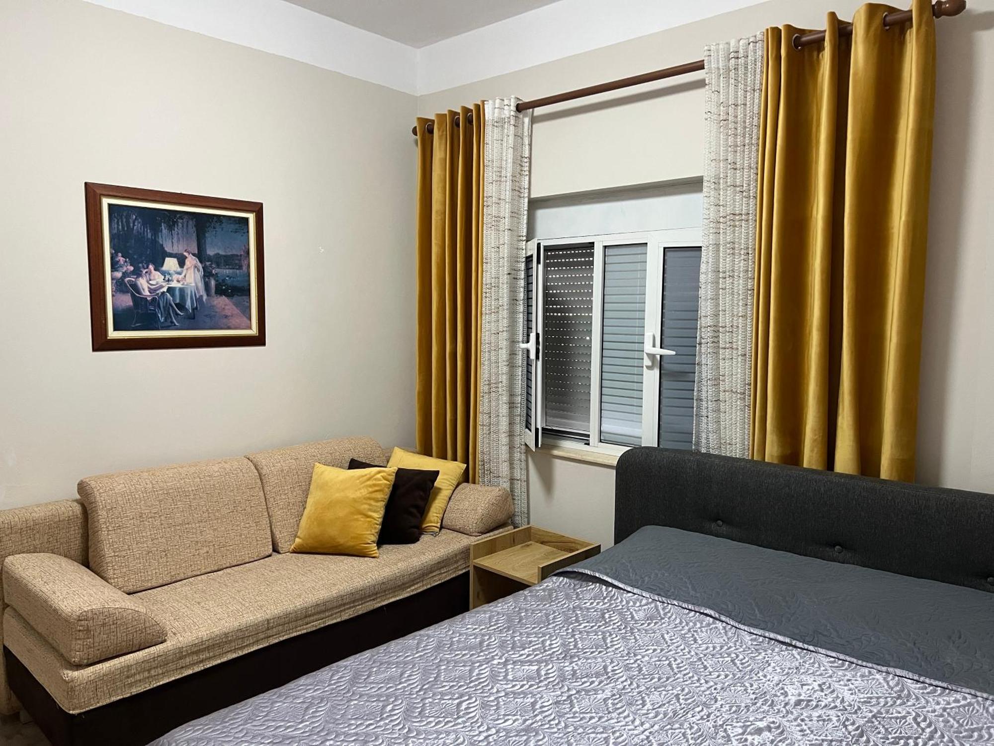 Villa Roel 1 Apartments Nr 88 Vlore Bagian luar foto