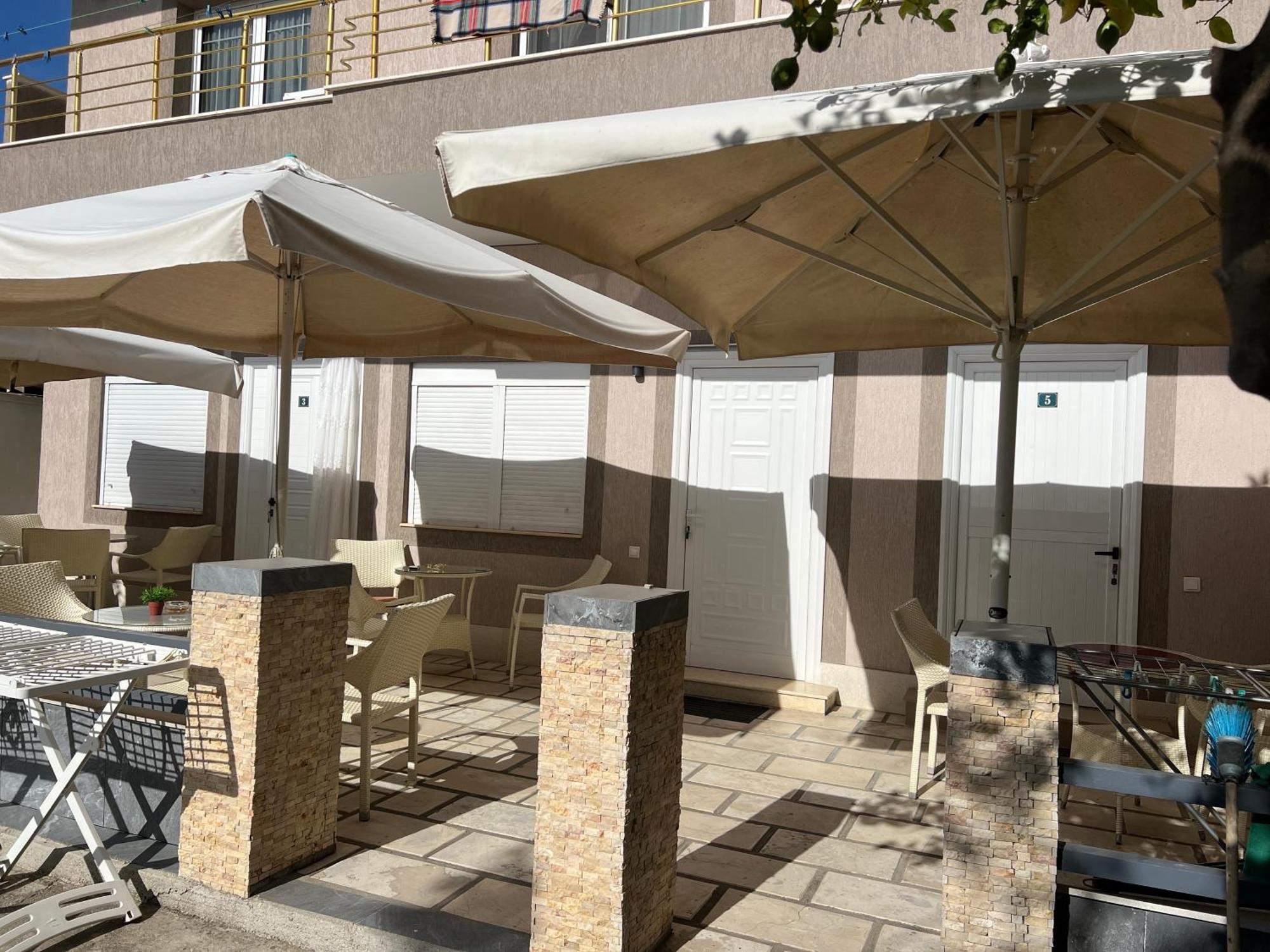 Villa Roel 1 Apartments Nr 88 Vlore Bagian luar foto